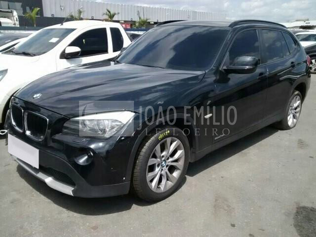 LOTE 004  -  BMW X1 2.0 16V sDrive18i 2012