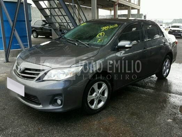 LOTE 026   -   TOYOTA COROLLA XEI 2.0 16V 2013