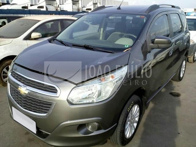 LOTE 006   -   Chevrolet Spin LT 5S 1.8 2014