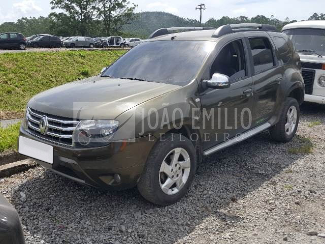 LOTE 029   -   RENAULT DUSTER 2.0 16V Tech Road 2014
