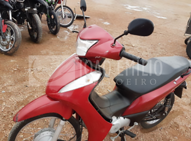 Lote 010 - HONDA BIZ 125 ES MIX 2014