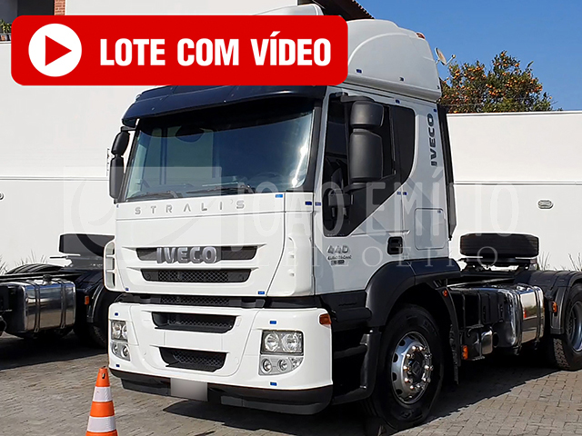 LOTE 002 - Iveco Stralis 440 6x2 2014