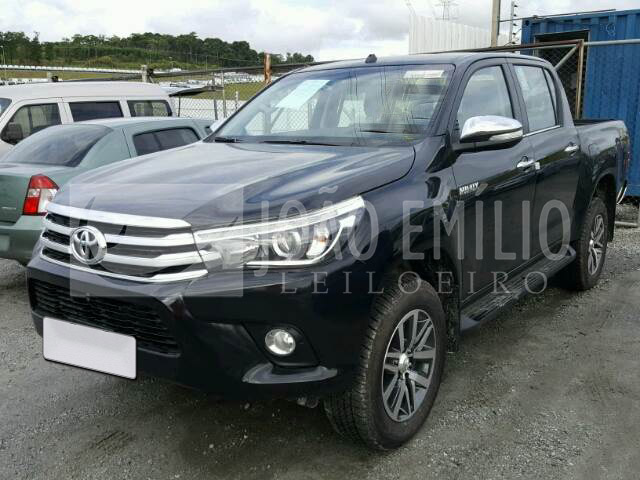 LOTE 036 - TOYOTA HILUX CD SRX 2.8 D-4D 2017