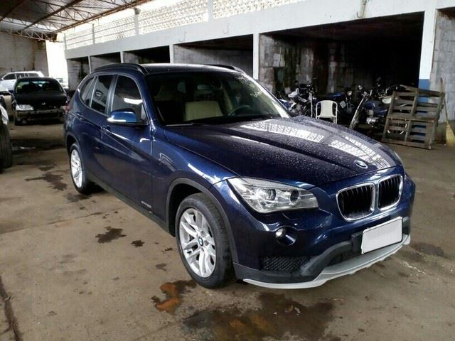 LOTE 055 BMW X1 2.0 sDrive20i GP ActiveFlex 2016