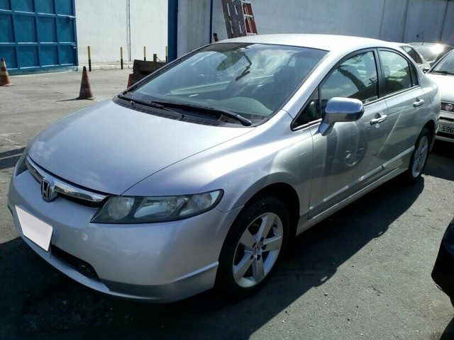 LOTE 057 HONDA CIVIC SEDAN LXS 1.8 16V 2010 LOTE 057 HONDA CIVIC SEDAN LXS 1.8 16V 2010