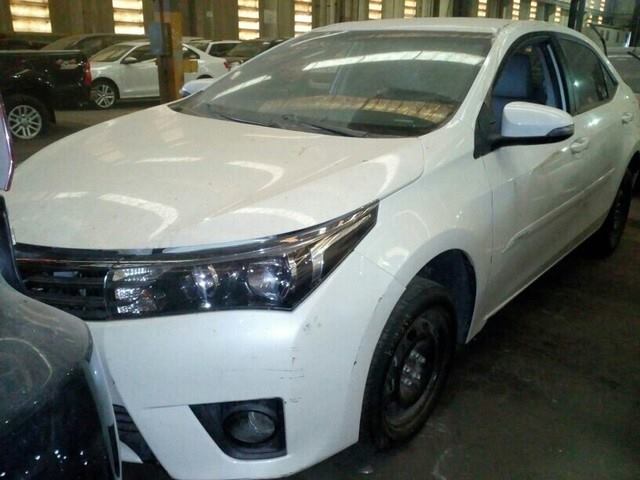 LOTE 071 Toyota Corolla 2.0 XEi Multi-Drive S 2017 LOTE 071 Toyota Corolla 2.0 XEi Multi-Drive S 2017