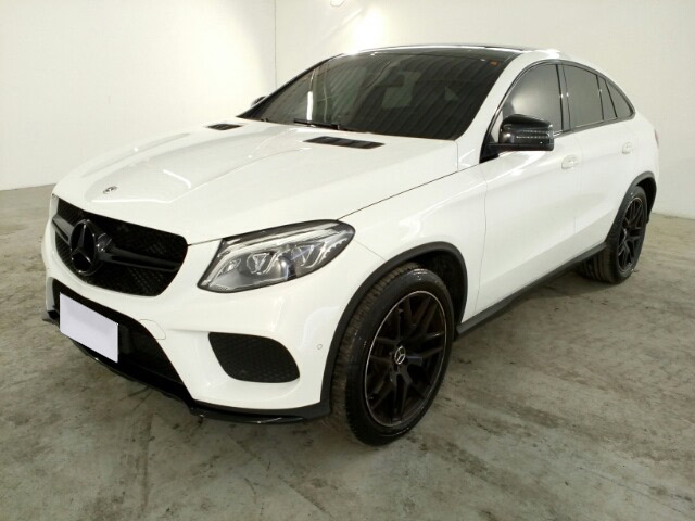 LOTE 077 Mercedes-Benz GLE 400 Highway 4Matic Coupe 2019 LOTE 077 Mercedes-Benz GLE 400 Highway 4Matic Coupe 2019