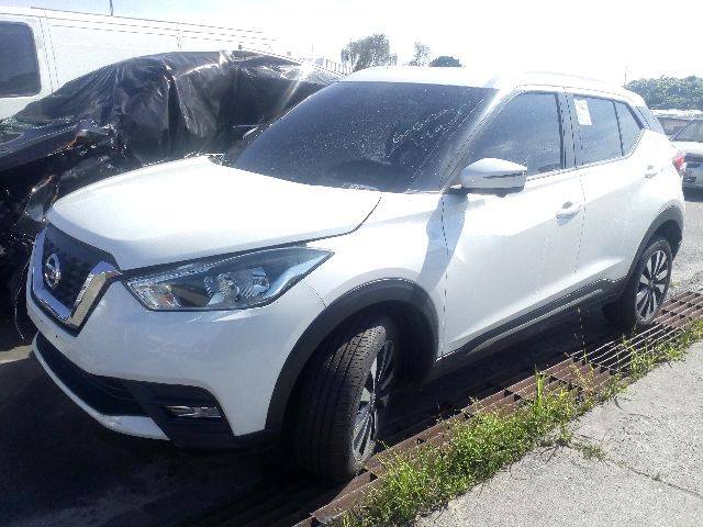 LOTE 082 Nissan Kicks 1.6 SL CVT 2017 LOTE 082 Nissan Kicks 1.6 SL CVT 2017