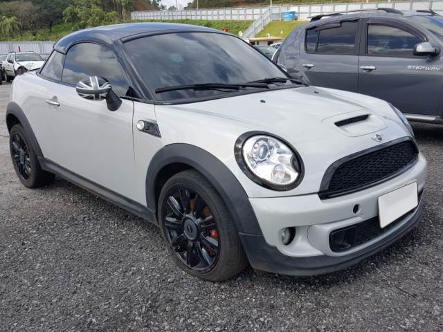 LOTE 088 MINI Cooper S Cabrio Top (Aut) 2014 LOTE 088 MINI Cooper S Cabrio Top (Aut) 2014