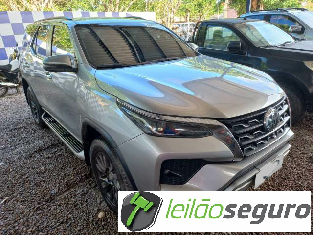 LOTE 022 SW4 SRX 2.8 D-4D TURBO 2022