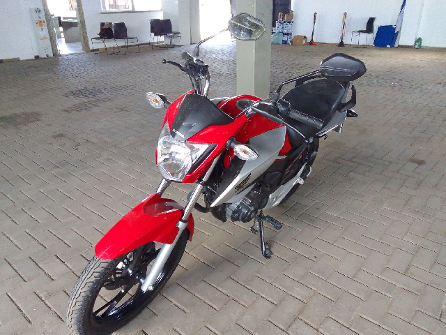 LOTE 043 CG 160 TITAN 2022/2022 LOTE 043 CG 160 TITAN 2022/2022