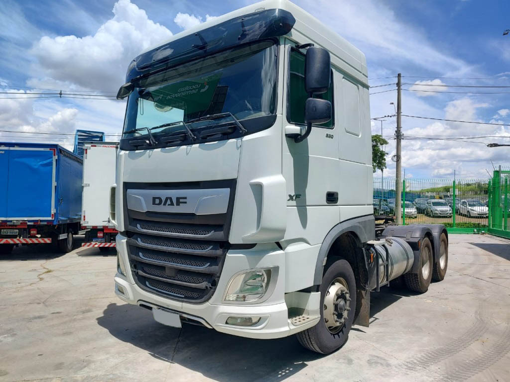 LOTE 002 DAF XF 530 6X4  LOTE 002 DAF XF 530 6X4