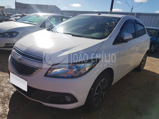 LOTE 017 - CHEVROLET ONIX 1.4 LTZ SPE/4 2015