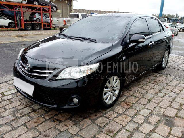 LOTE 013   -   Toyota Corolla 2.0 Dual VVT-I Altis 2015